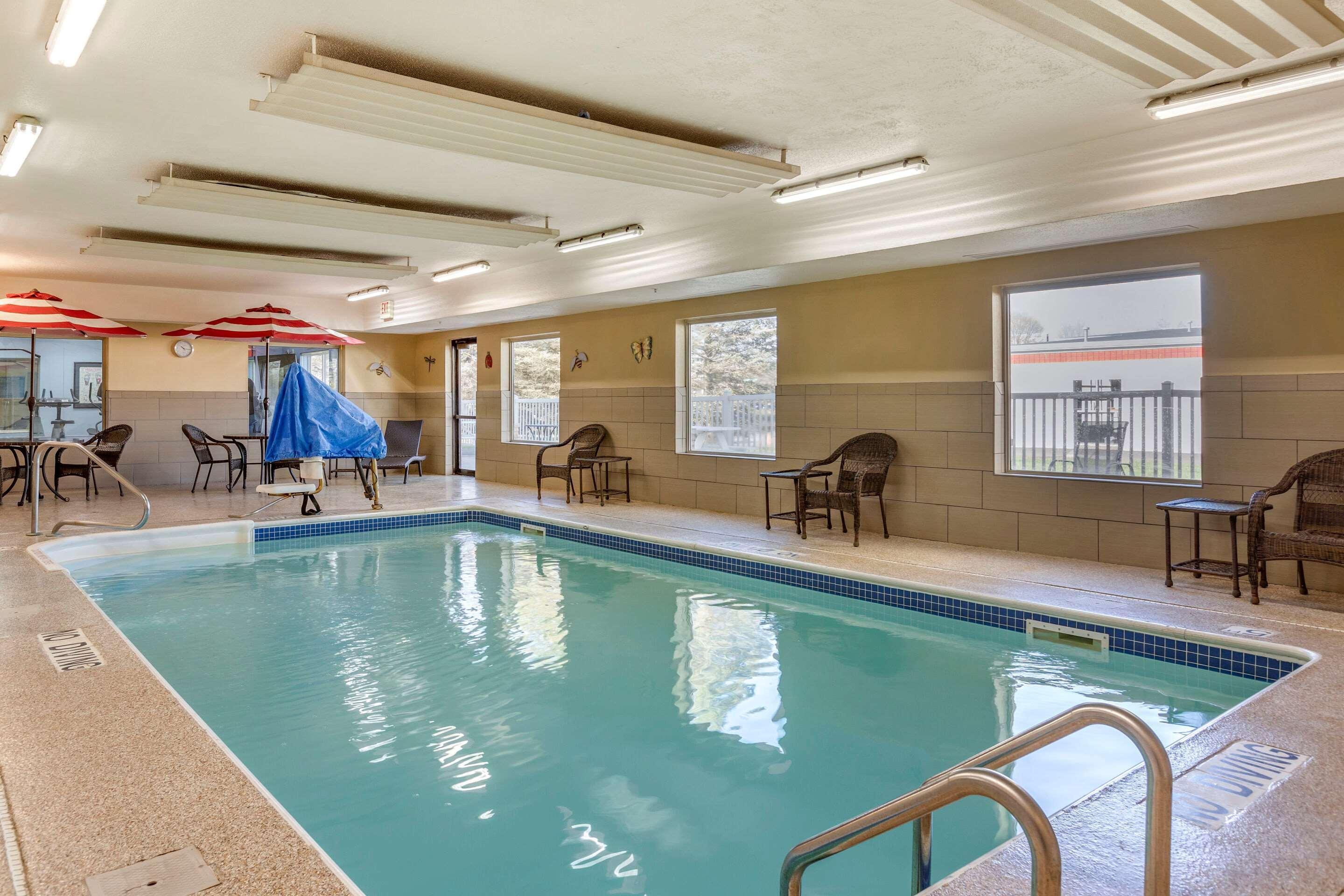 Comfort Inn & Suites Paw Paw Luaran gambar