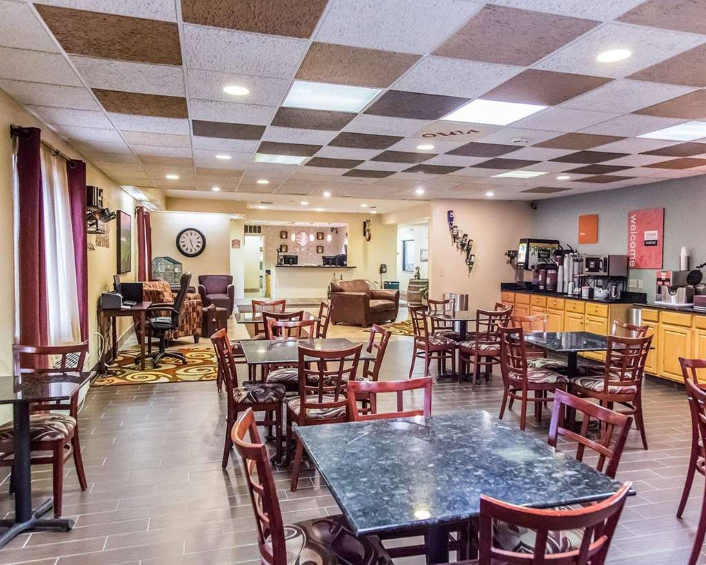 Comfort Inn & Suites Paw Paw Restoran gambar
